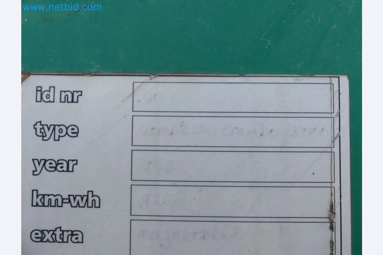 Fahrzeuge und Maschinen für die Bereiche Umwelttechnik, Recyclingwirtschaft, Holz, u.a.-69