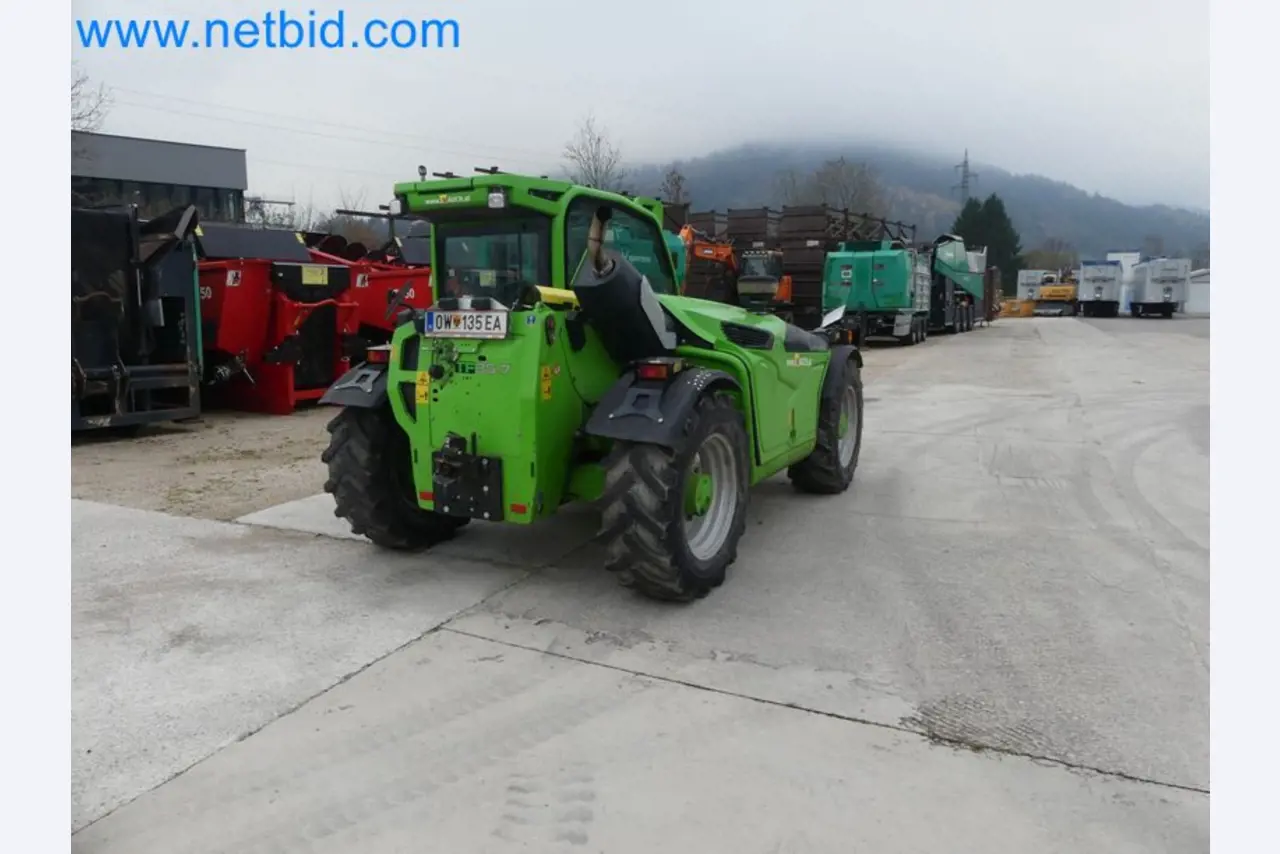 Kompakter Teleskoplader MERLO TF35.7-115 und Kompostier-/Trennanlagensystem Compostdetective CD 3012-13