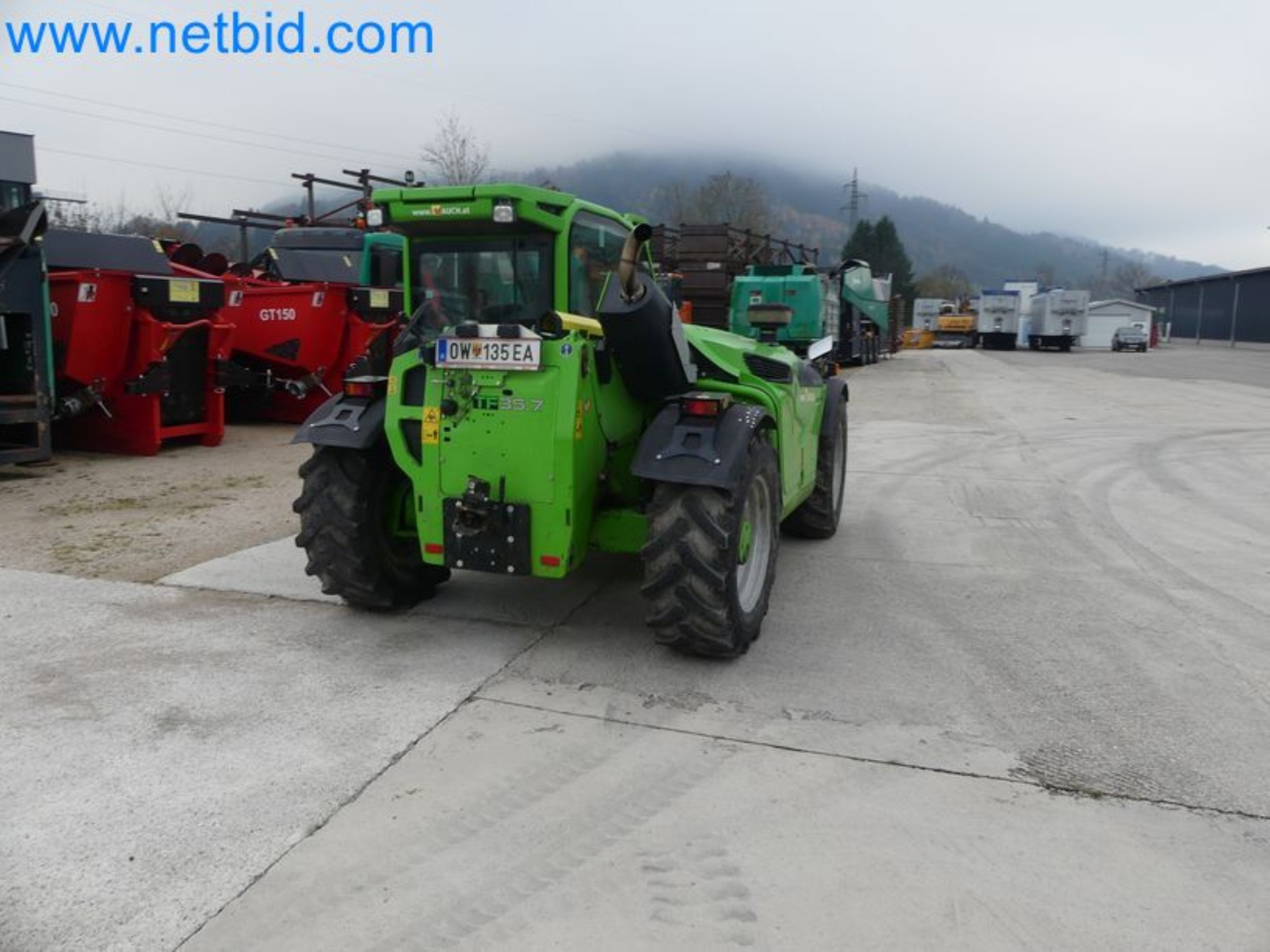 Compact telescopic handler MERLO TF35.7-115 and composting/separation system Compostdetective CD 3012-14