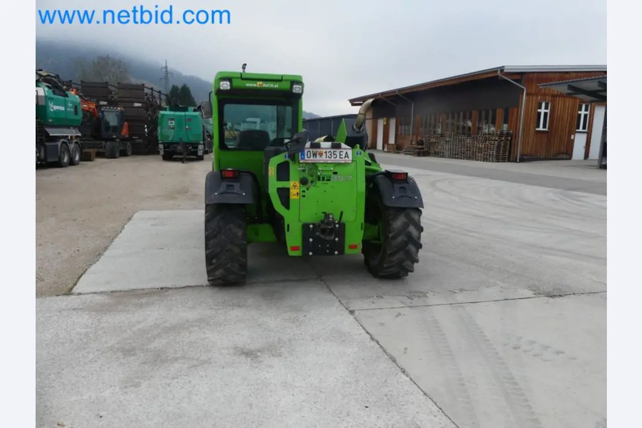 Kompakter Teleskoplader MERLO TF35.7-115 und Kompostier-/Trennanlagensystem Compostdetective CD 3012-18