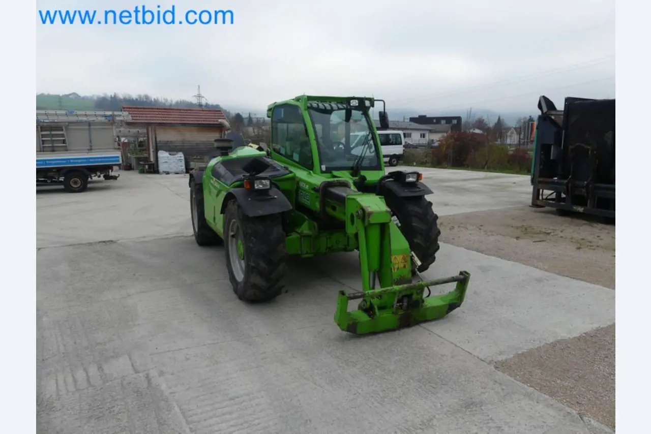 Kompakter Teleskoplader MERLO TF35.7-115 und Kompostier-/Trennanlagensystem Compostdetective CD 3012-1