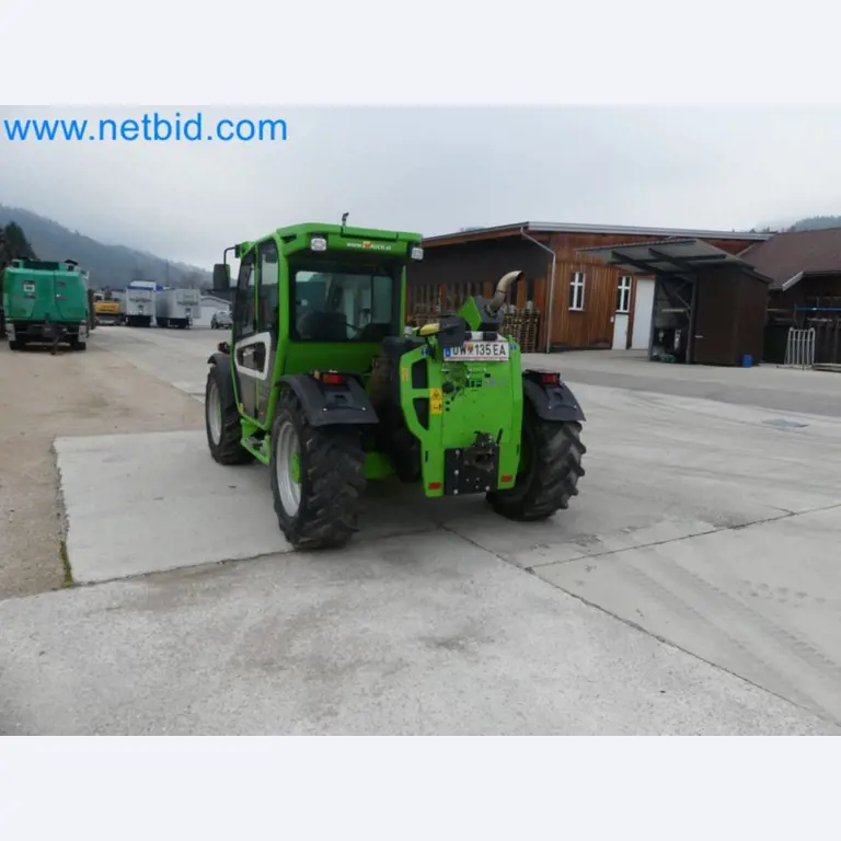 Kompakter Teleskoplader MERLO TF35.7-115 und Kompostier-/Trennanlagensystem Compostdetective CD 3012-20