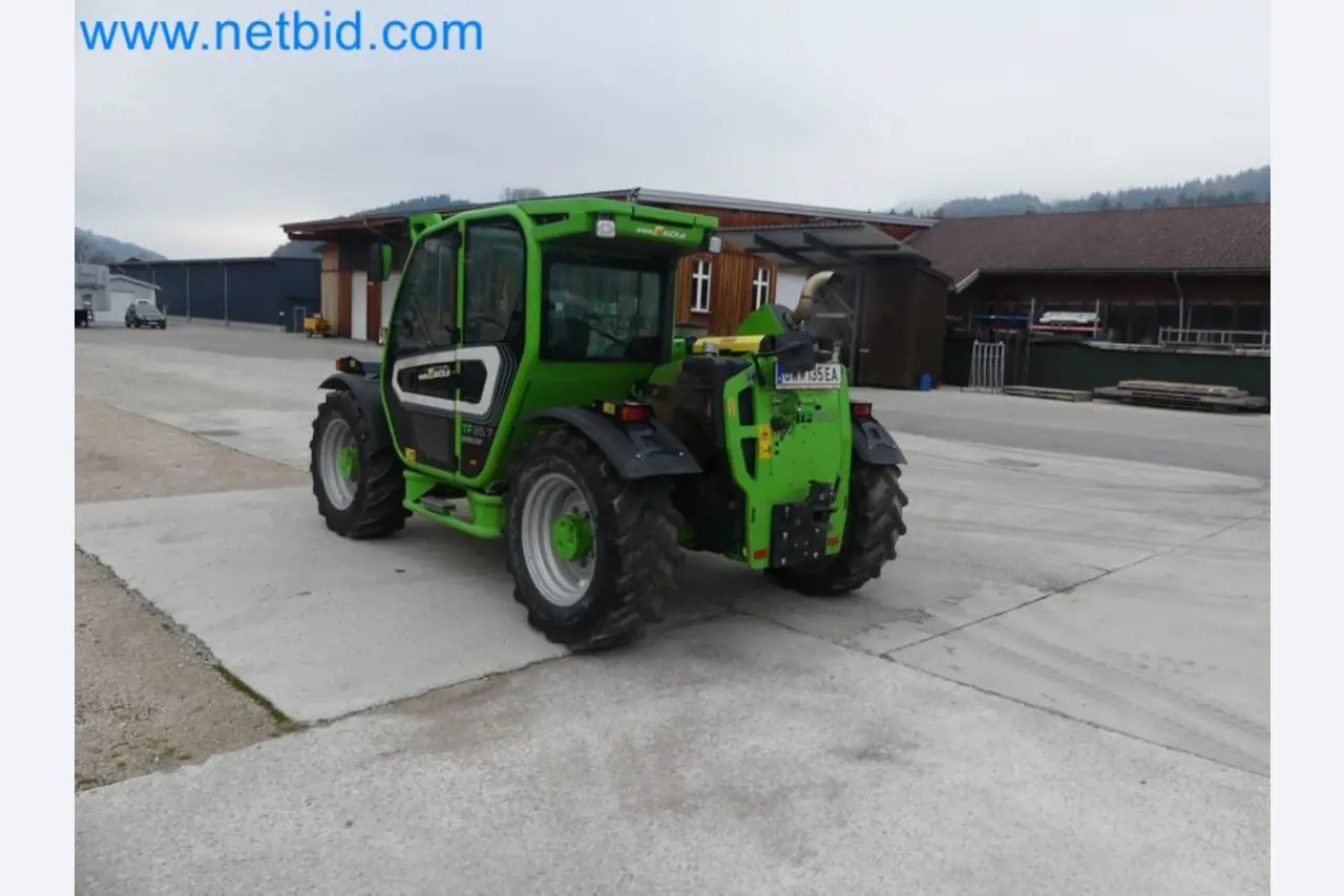 Kompakter Teleskoplader MERLO TF35.7-115 und Kompostier-/Trennanlagensystem Compostdetective CD 3012-22