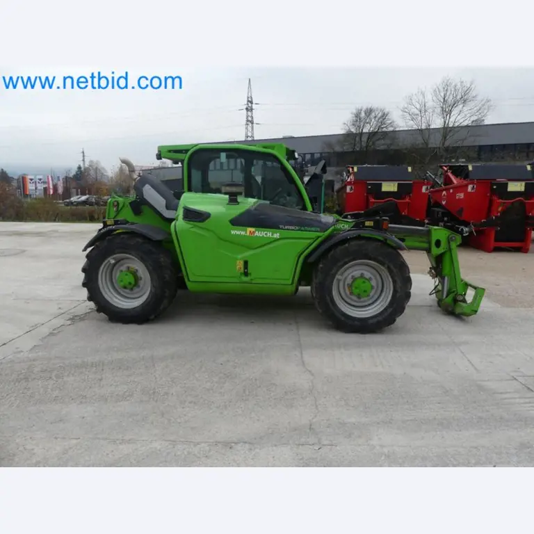 Kompakter Teleskoplader MERLO TF35.7-115 und Kompostier-/Trennanlagensystem Compostdetective CD 3012-2