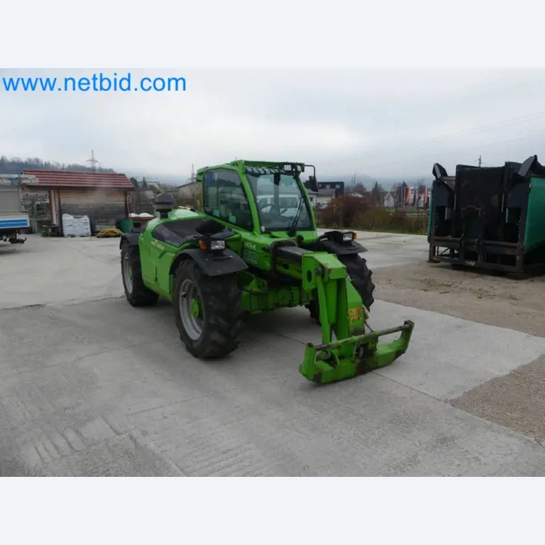 Kompakter Teleskoplader MERLO TF35.7-115 und Kompostier-/Trennanlagensystem Compostdetective CD 3012-34