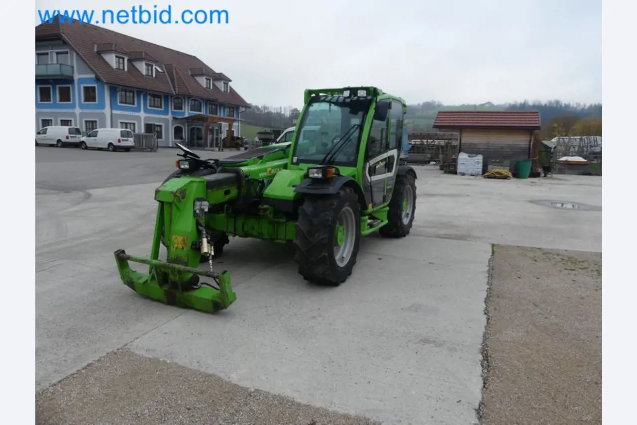 Kompakter Teleskoplader MERLO TF35.7-115 und Kompostier-/Trennanlagensystem Compostdetective CD 3012-39