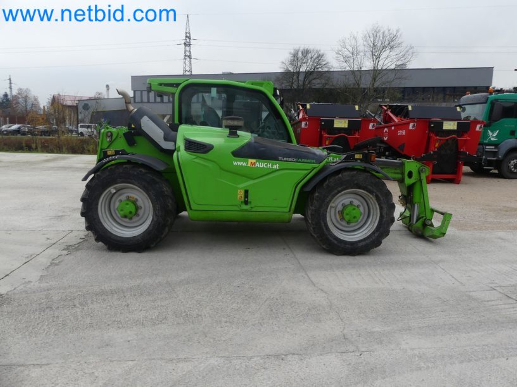 Compact telescopic handler MERLO TF35.7-115 and composting/separation system Compostdetective CD 3012-3