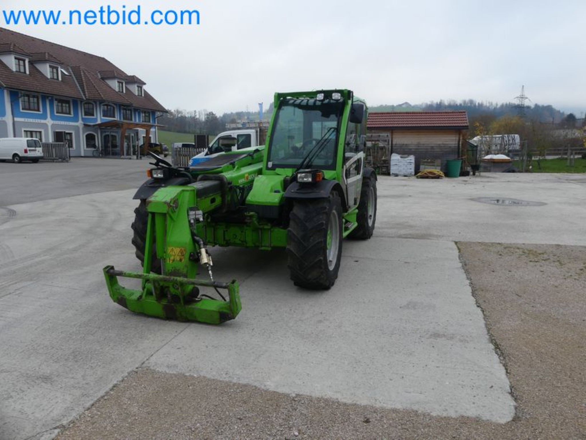 Compact telescopic handler MERLO TF35.7-115 and composting/separation system Compostdetective CD 3012-40