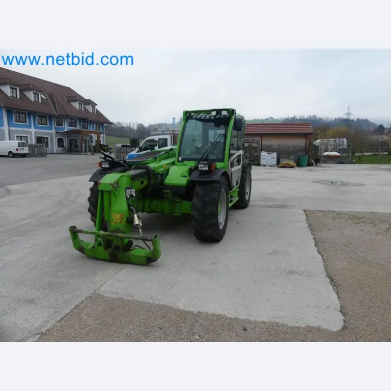 Kompakter Teleskoplader MERLO TF35.7-115 und Kompostier-/Trennanlagensystem Compostdetective CD 3012-40