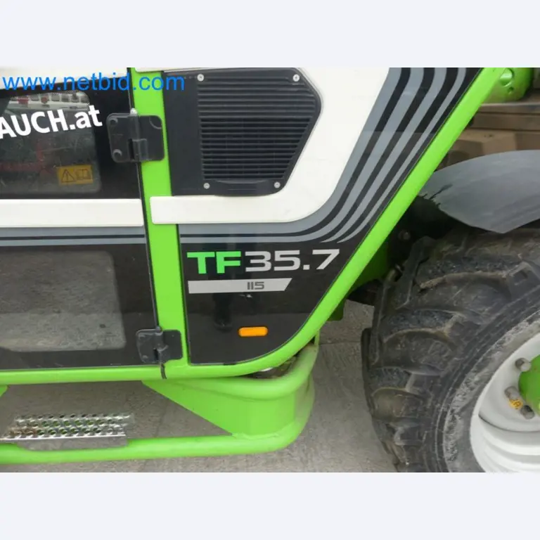 Kompakter Teleskoplader MERLO TF35.7-115 und Kompostier-/Trennanlagensystem Compostdetective CD 3012-47