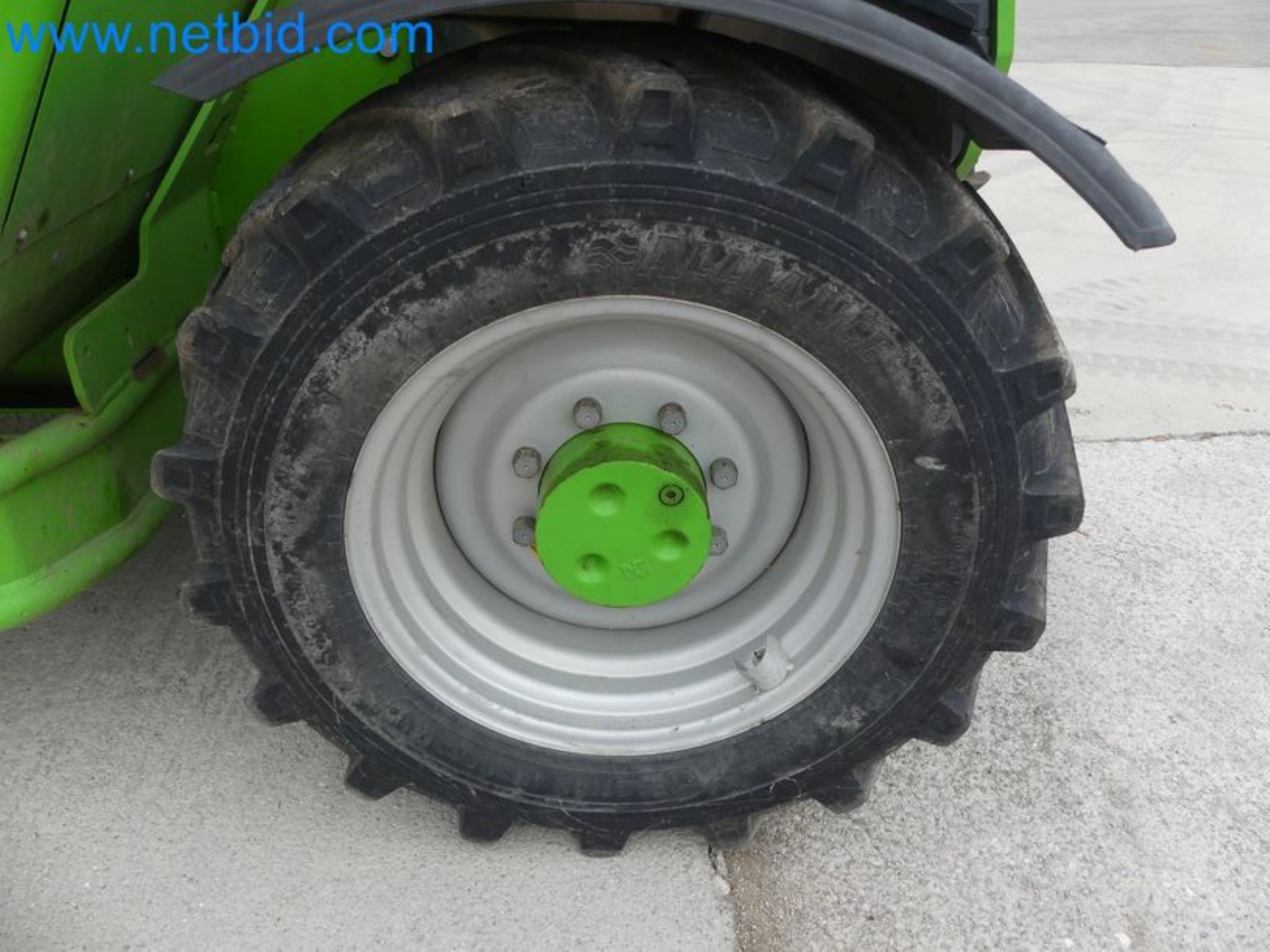 Compact telescopic handler MERLO TF35.7-115 and composting/separation system Compostdetective CD 3012-48