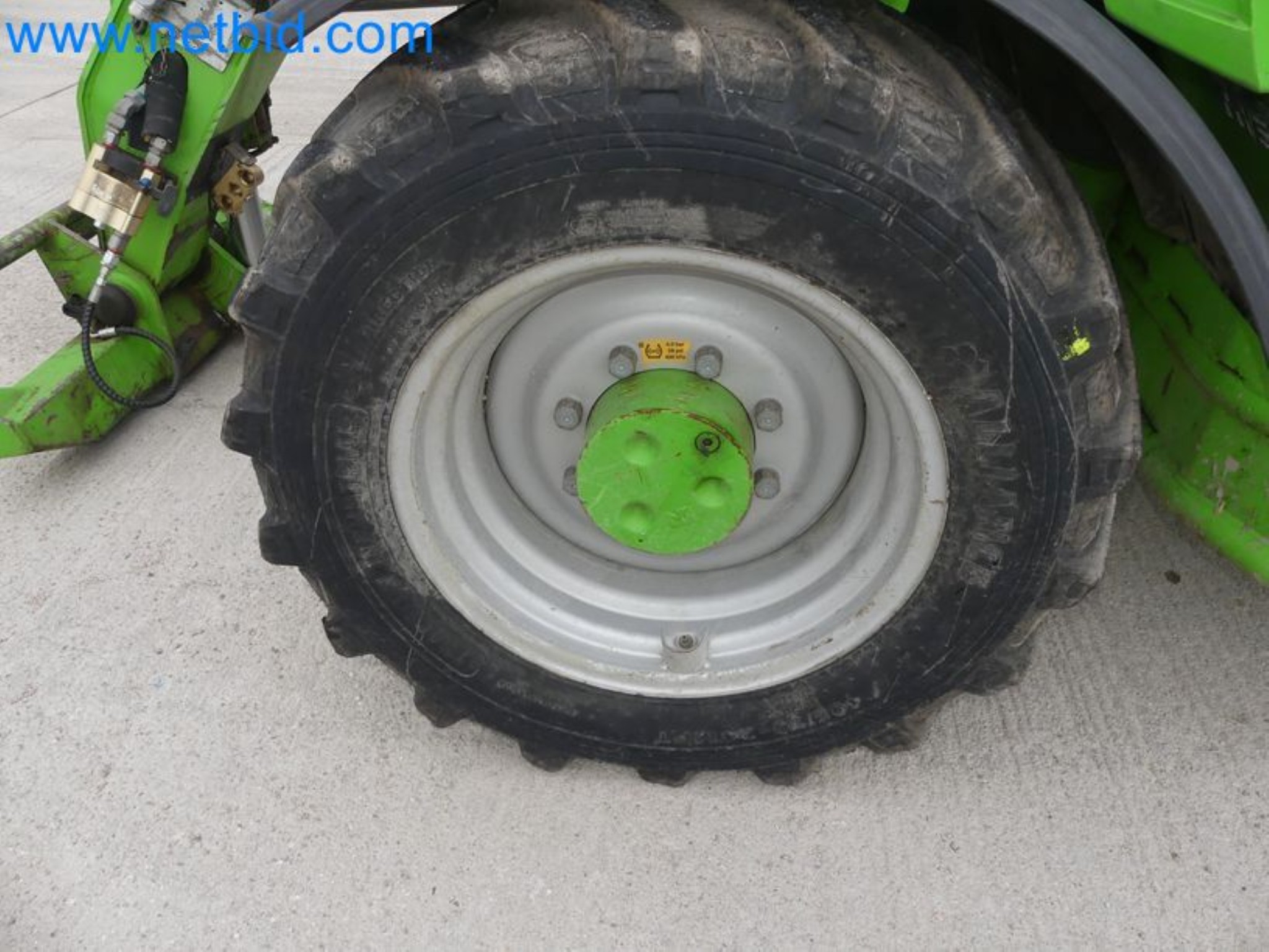 Compact telescopic handler MERLO TF35.7-115 and composting/separation system Compostdetective CD 3012-49