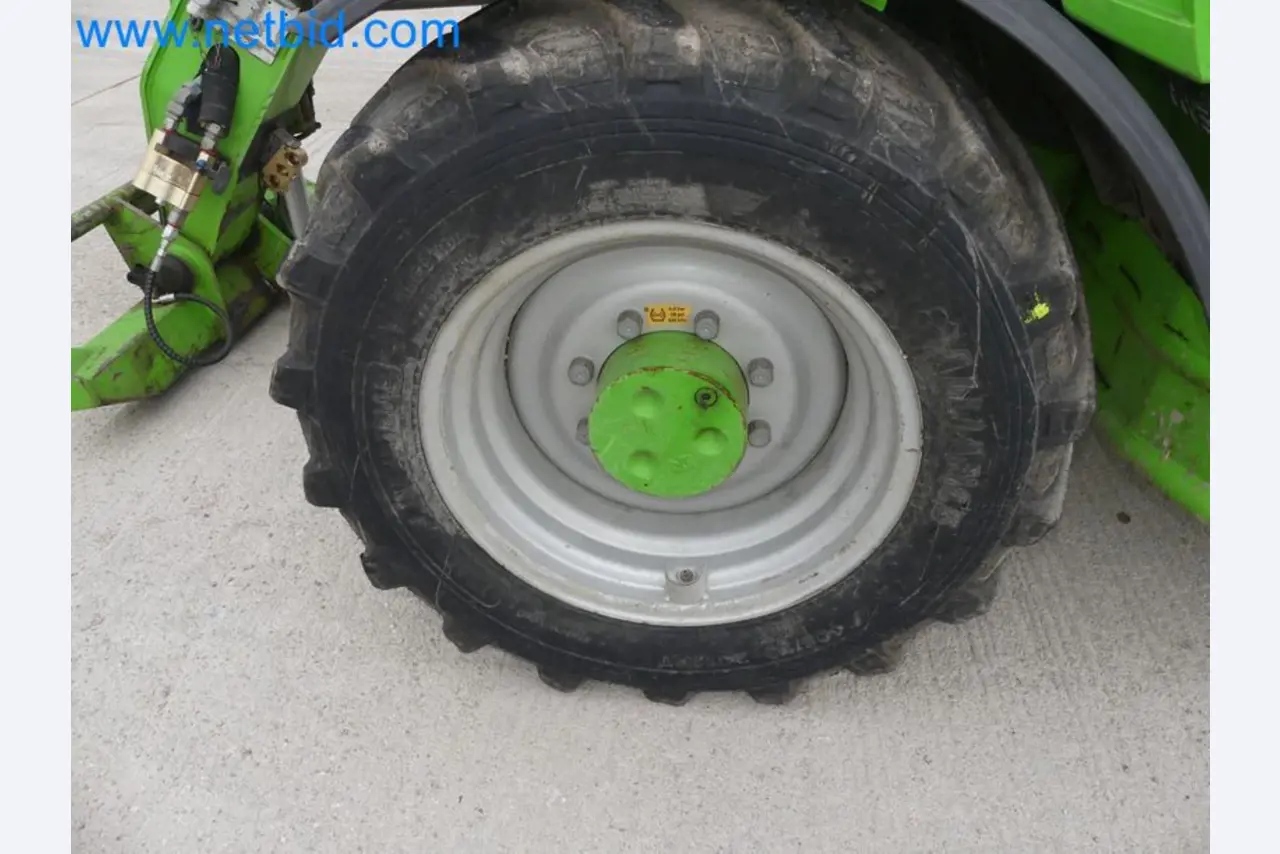 Kompakter Teleskoplader MERLO TF35.7-115 und Kompostier-/Trennanlagensystem Compostdetective CD 3012-49