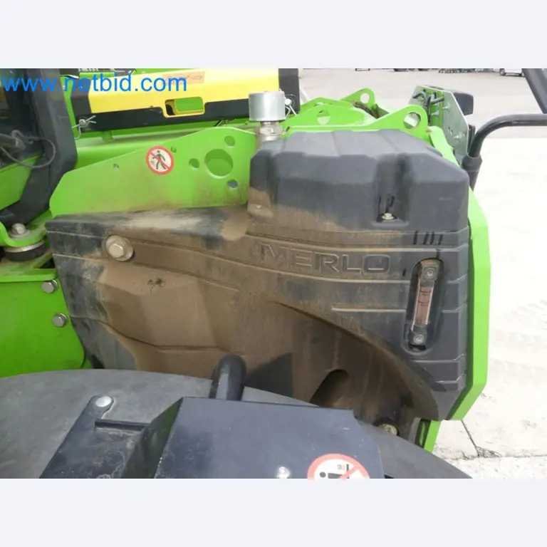 Kompakter Teleskoplader MERLO TF35.7-115 und Kompostier-/Trennanlagensystem Compostdetective CD 3012-50