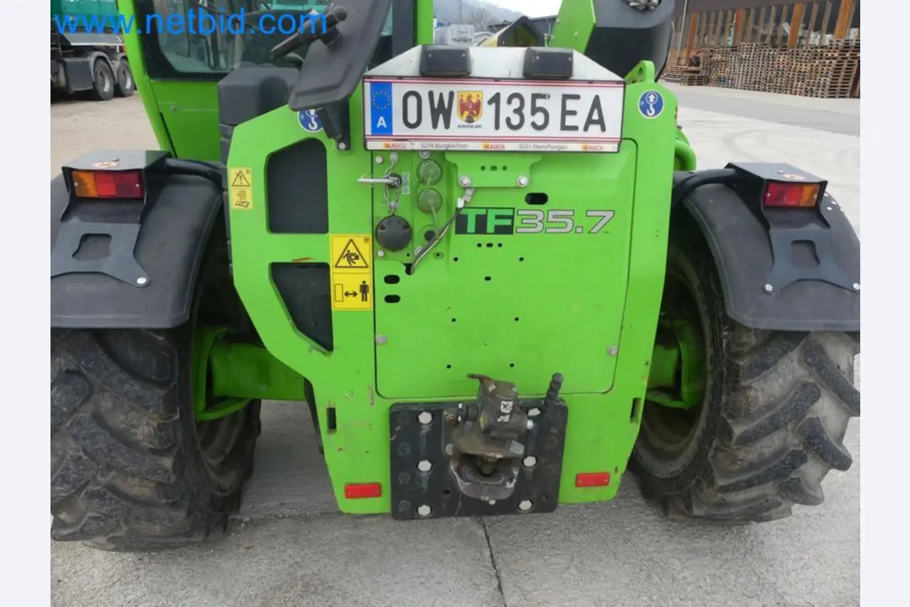 Kompakter Teleskoplader MERLO TF35.7-115 und Kompostier-/Trennanlagensystem Compostdetective CD 3012-51