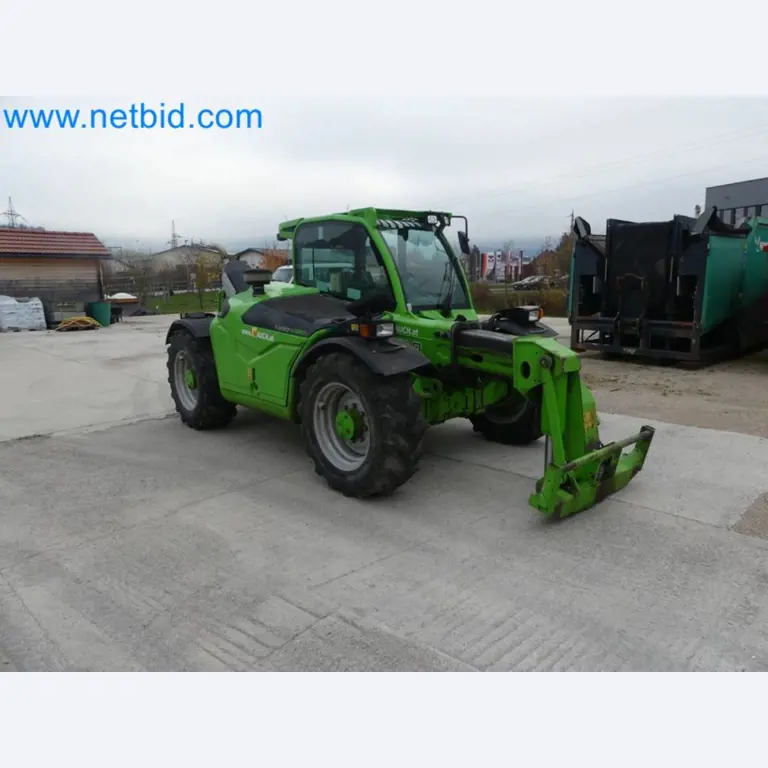 Kompakter Teleskoplader MERLO TF35.7-115 und Kompostier-/Trennanlagensystem Compostdetective CD 3012-56