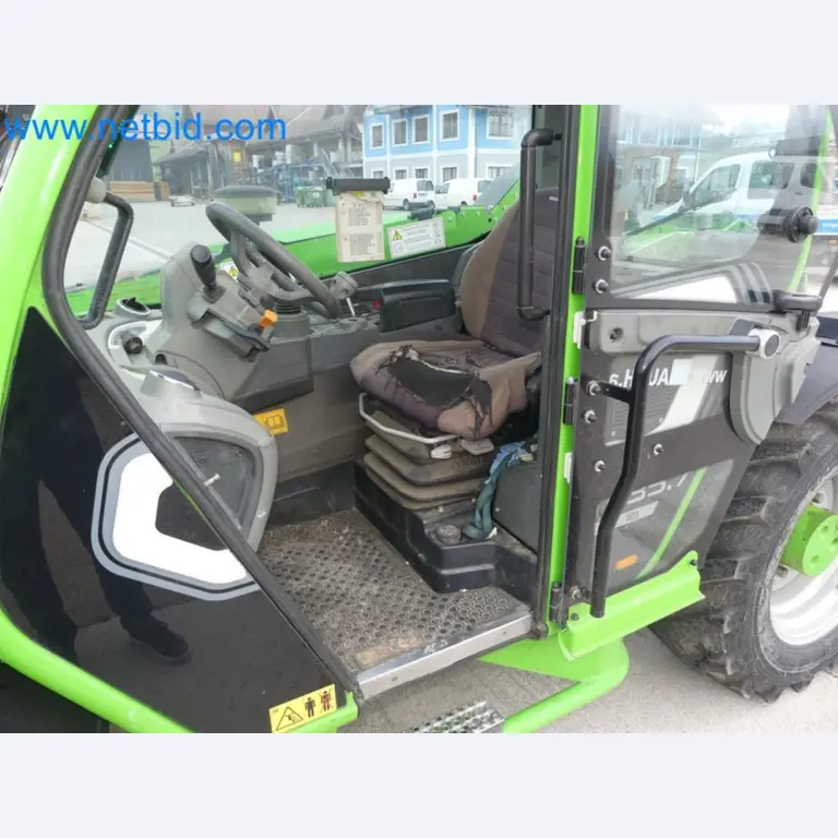 Kompakter Teleskoplader MERLO TF35.7-115 und Kompostier-/Trennanlagensystem Compostdetective CD 3012-61