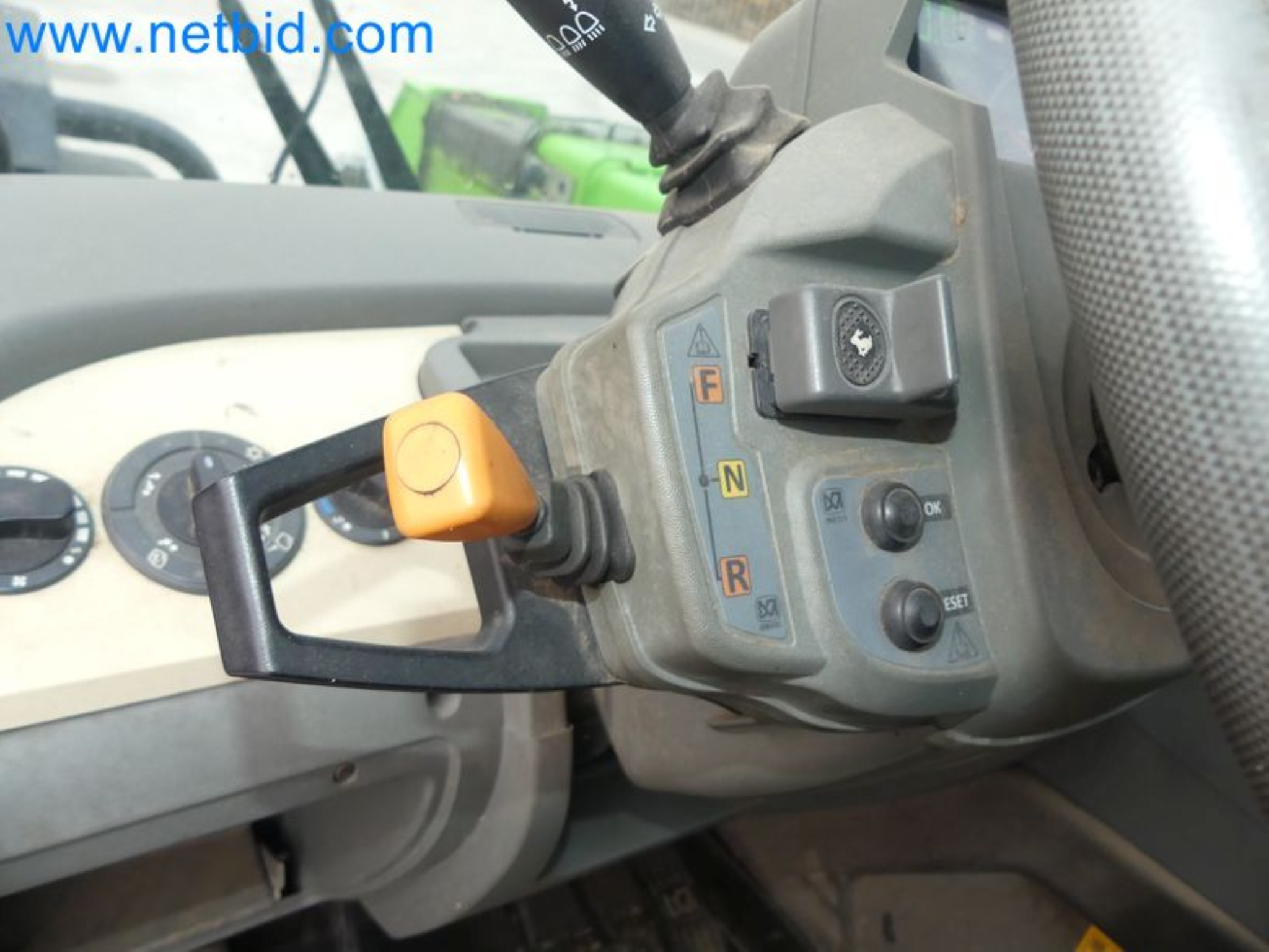 Compact telescopic handler MERLO TF35.7-115 and composting/separation system Compostdetective CD 3012-71