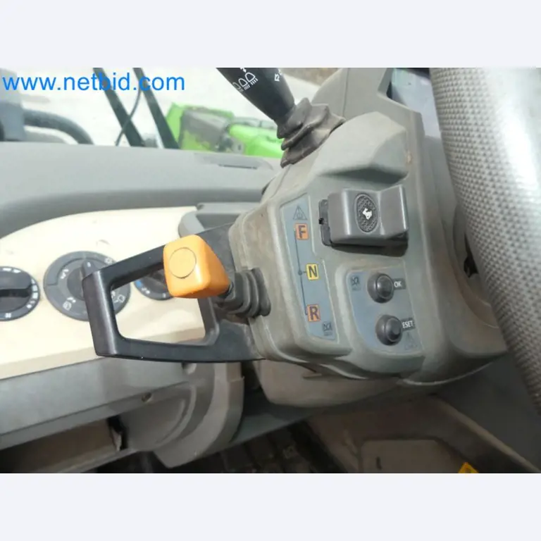 Kompakter Teleskoplader MERLO TF35.7-115 und Kompostier-/Trennanlagensystem Compostdetective CD 3012-71