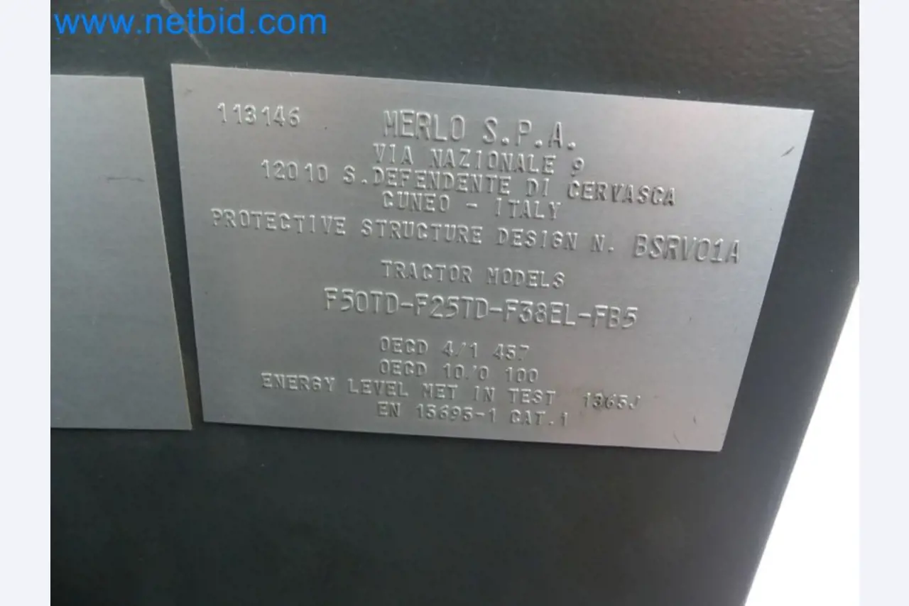 Kompakter Teleskoplader MERLO TF35.7-115 und Kompostier-/Trennanlagensystem Compostdetective CD 3012-72