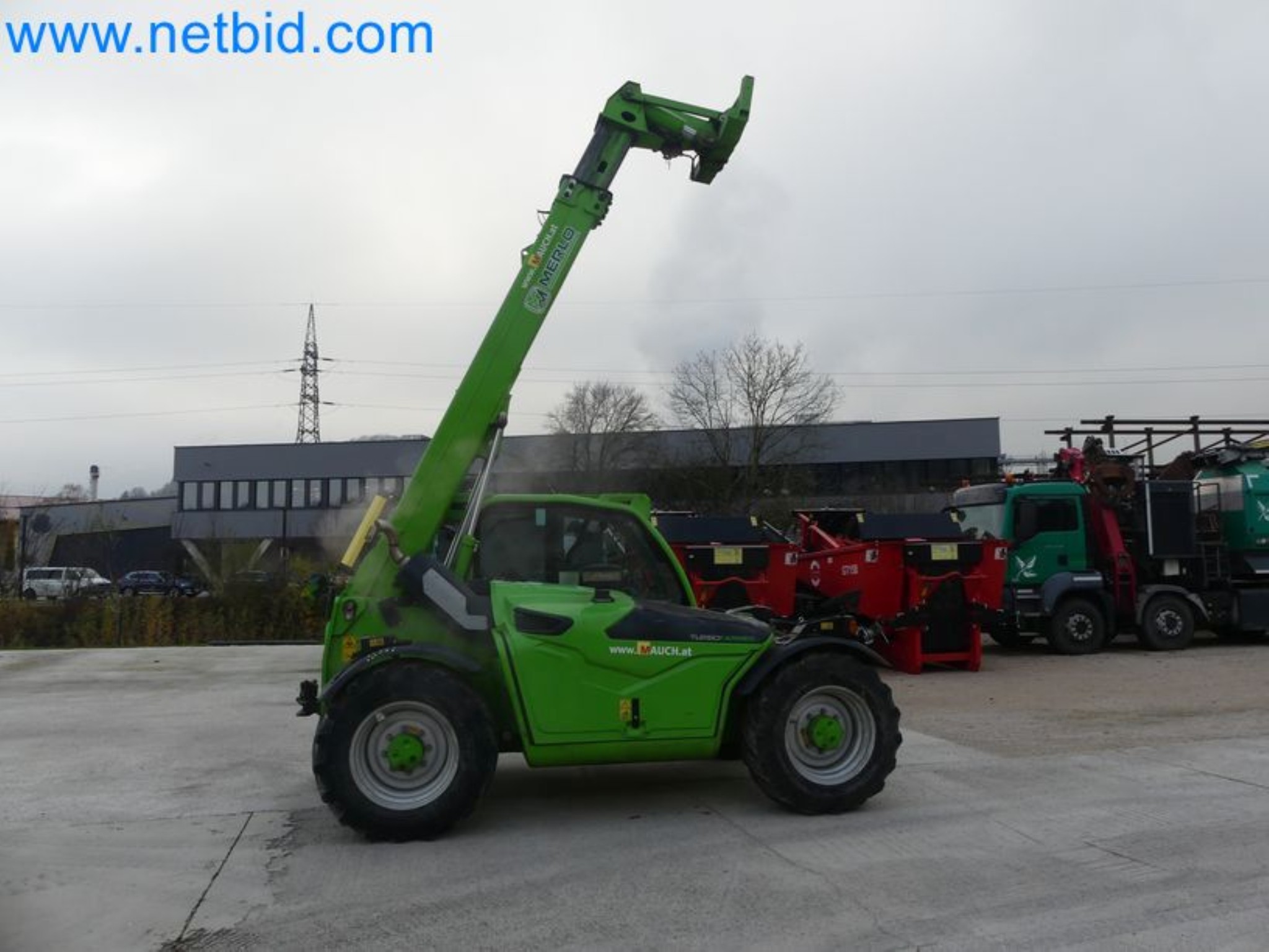Compact telescopic handler MERLO TF35.7-115 and composting/separation system Compostdetective CD 3012-75