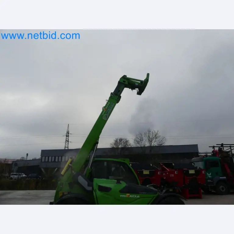 Kompakter Teleskoplader MERLO TF35.7-115 und Kompostier-/Trennanlagensystem Compostdetective CD 3012-76