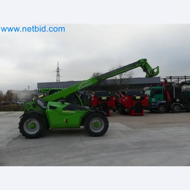 Kompakter Teleskoplader MERLO TF35.7-115 und Kompostier-/Trennanlagensystem Compostdetective CD 3012-77