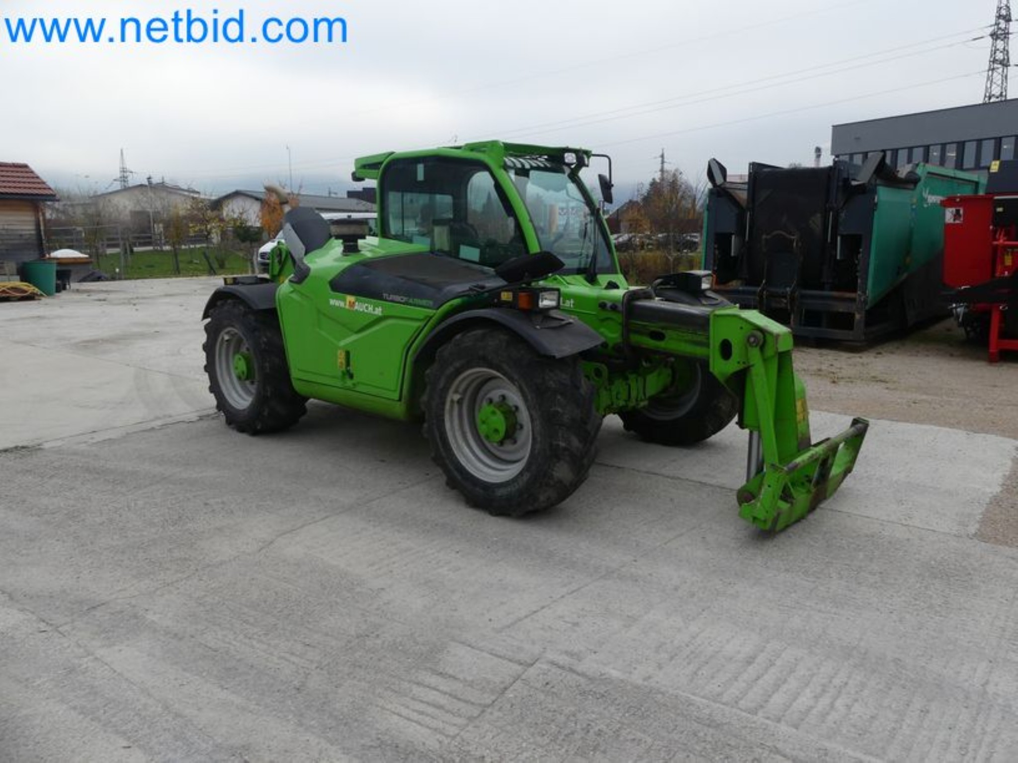 Compact telescopic handler MERLO TF35.7-115 and composting/separation system Compostdetective CD 3012-78