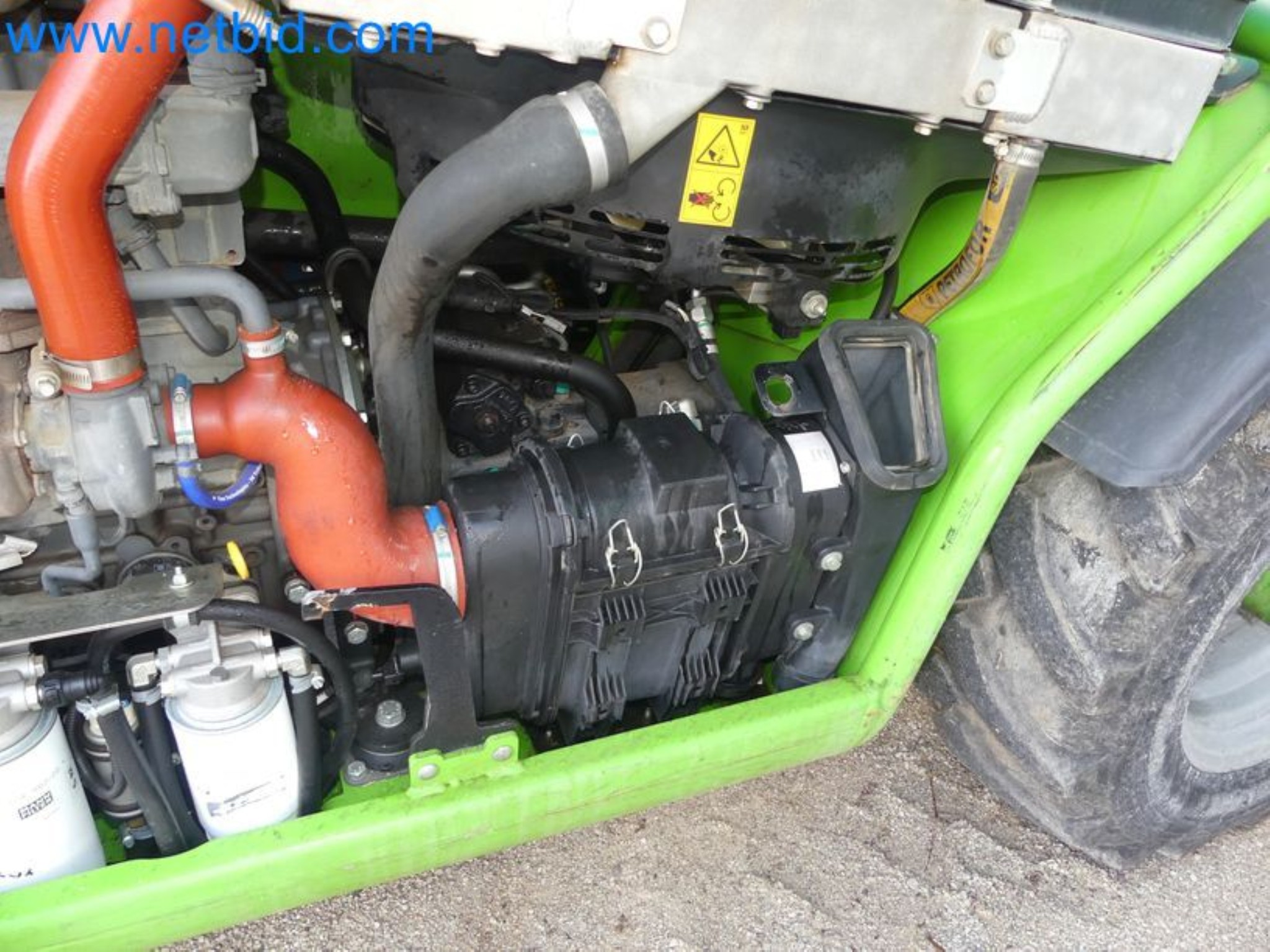 Compact telescopic handler MERLO TF35.7-115 and composting/separation system Compostdetective CD 3012-83