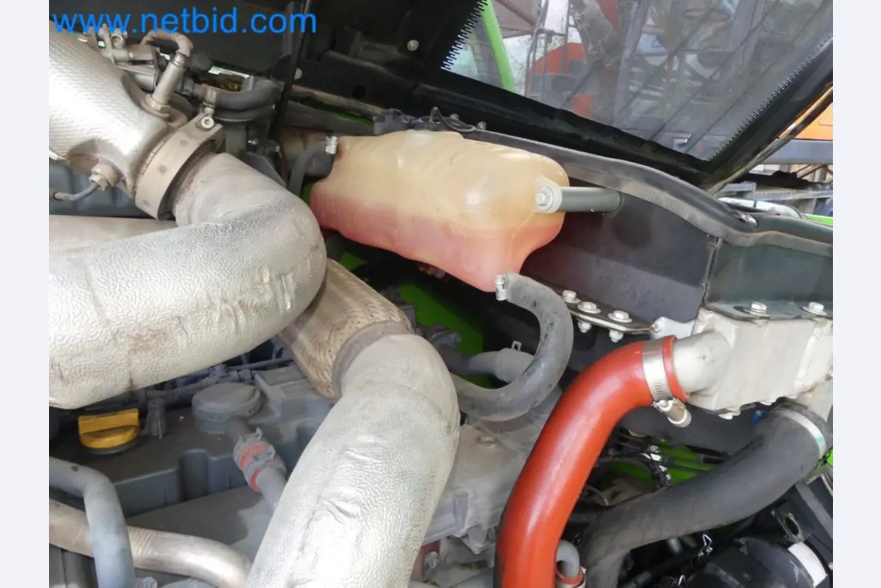 Kompakter Teleskoplader MERLO TF35.7-115 und Kompostier-/Trennanlagensystem Compostdetective CD 3012-86