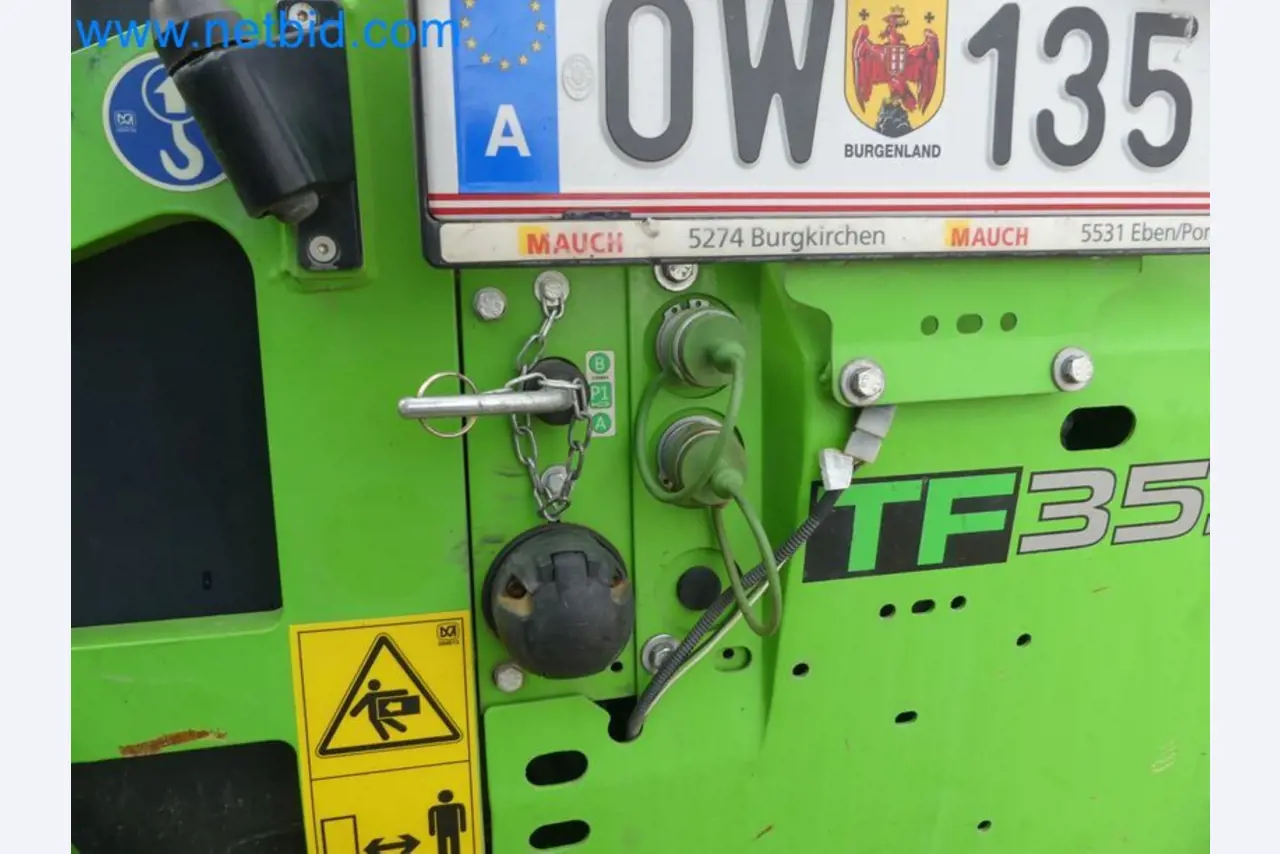 Kompakter Teleskoplader MERLO TF35.7-115 und Kompostier-/Trennanlagensystem Compostdetective CD 3012-96