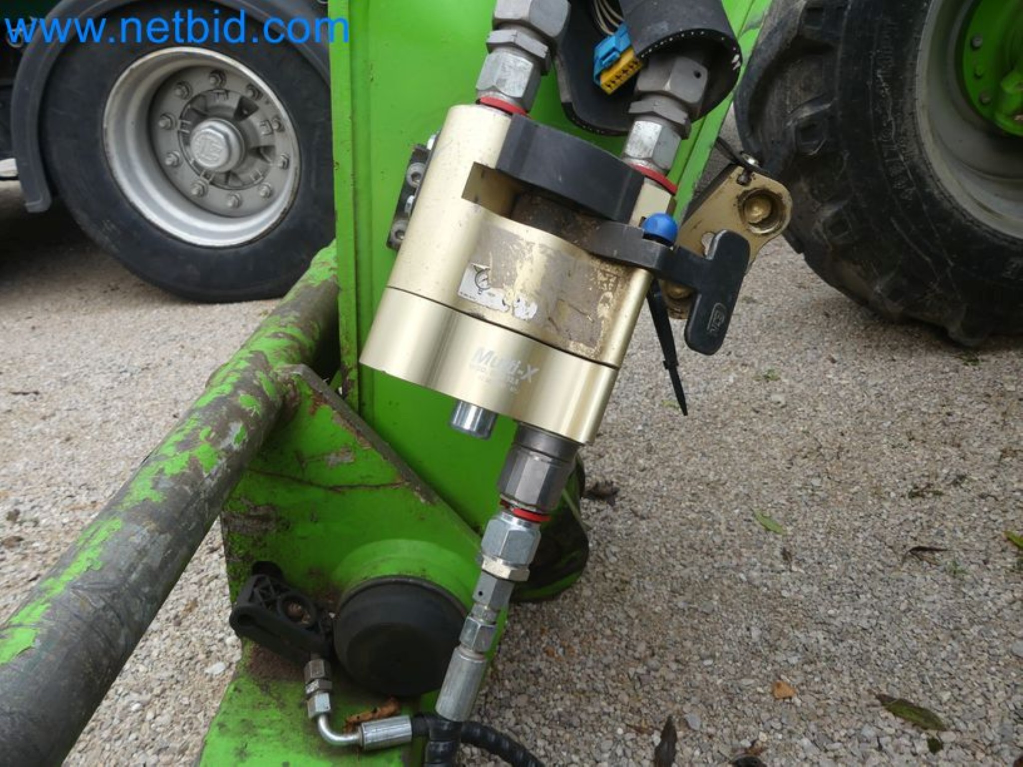 Compact telescopic handler MERLO TF35.7-115 and composting/separation system Compostdetective CD 3012-97