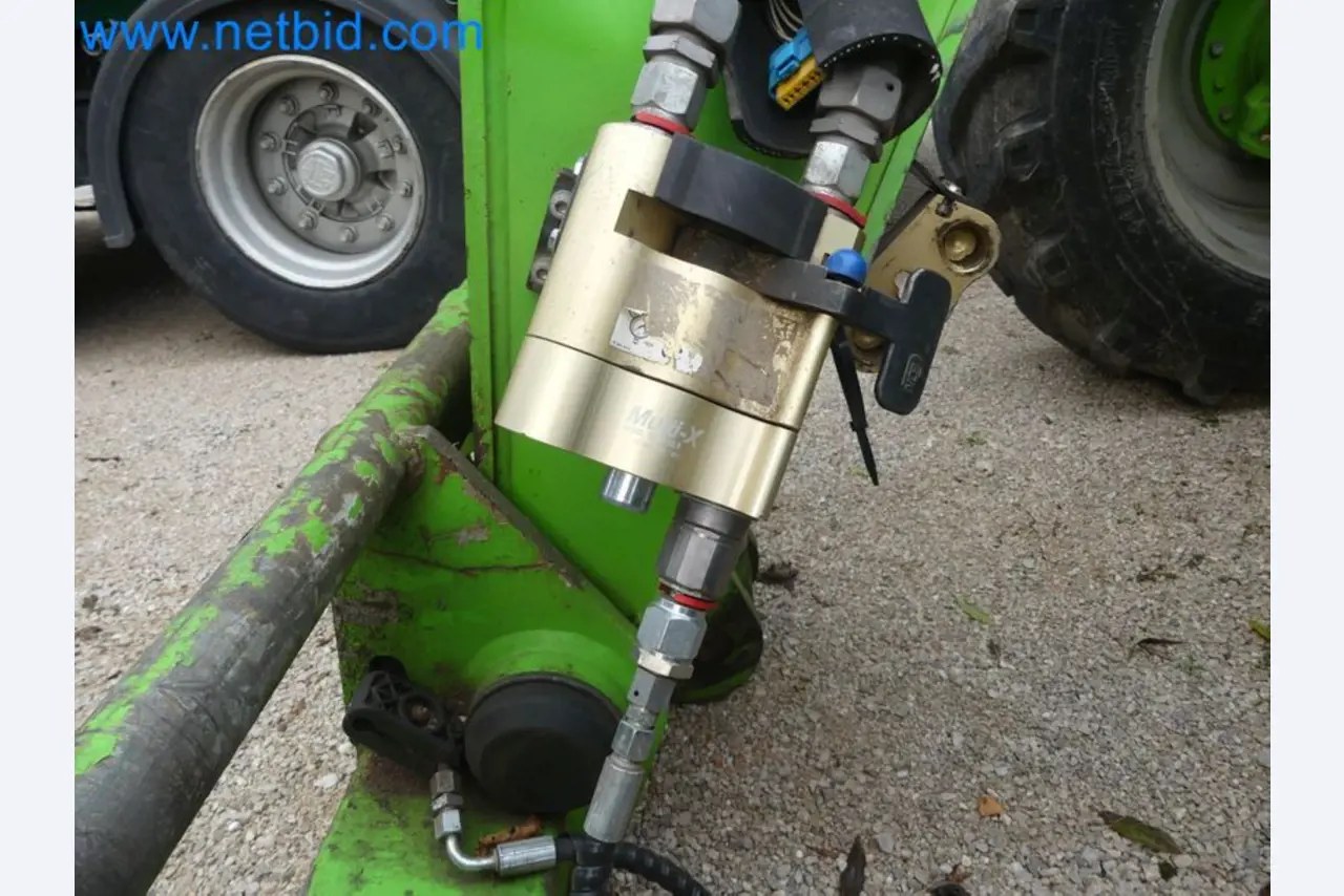 Kompakter Teleskoplader MERLO TF35.7-115 und Kompostier-/Trennanlagensystem Compostdetective CD 3012-97