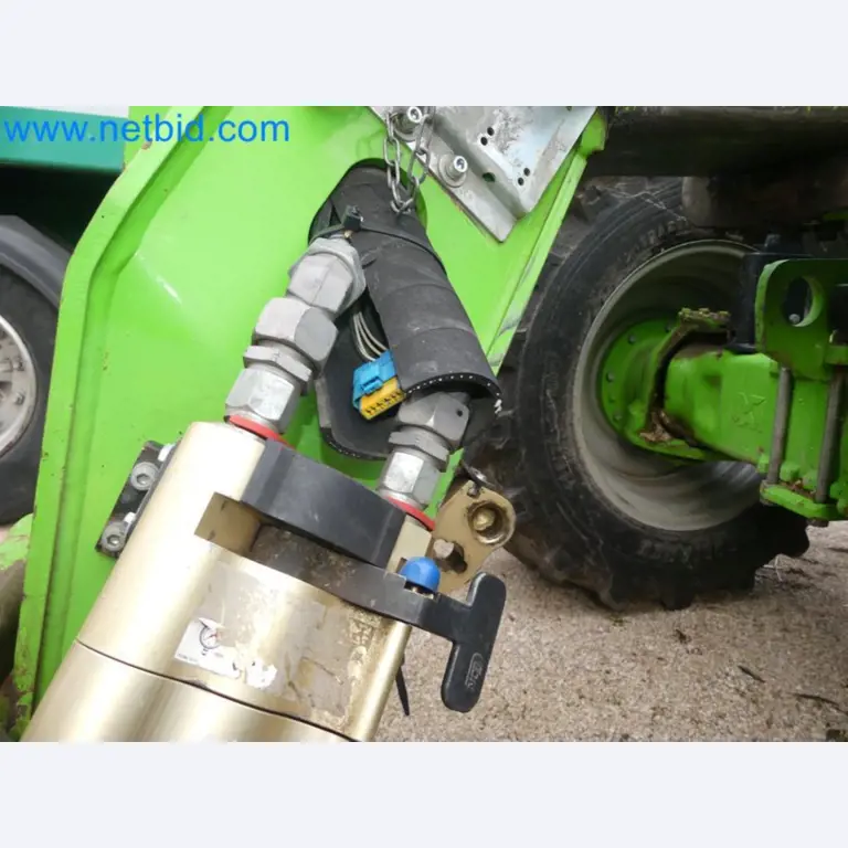 Kompakter Teleskoplader MERLO TF35.7-115 und Kompostier-/Trennanlagensystem Compostdetective CD 3012-98