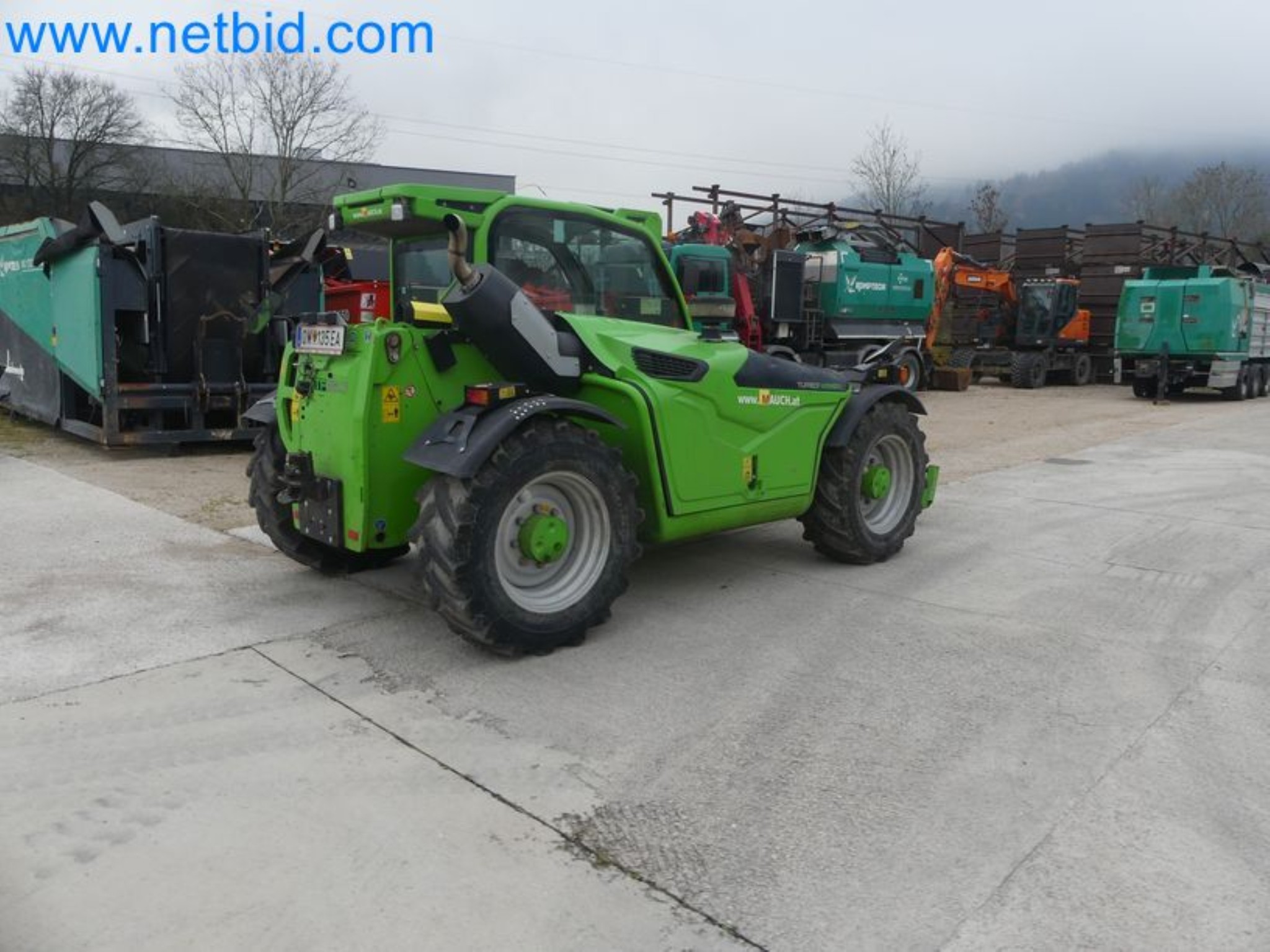 Compact telescopic handler MERLO TF35.7-115 and composting/separation system Compostdetective CD 3012-9