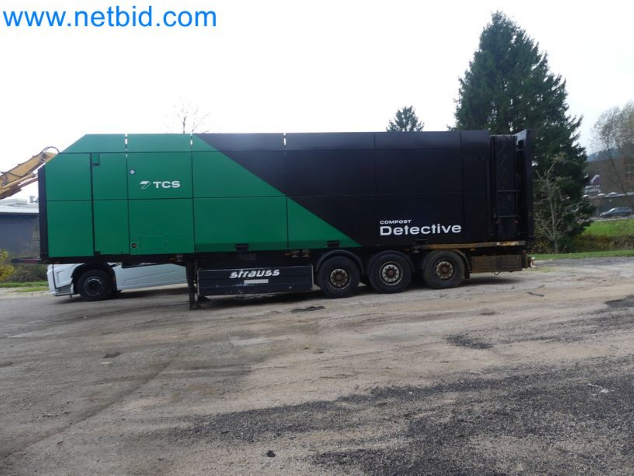 Kompakter Teleskoplader MERLO TF35.7-115 und Kompostier-/Trennanlagensystem Compostdetective CD 3012-1