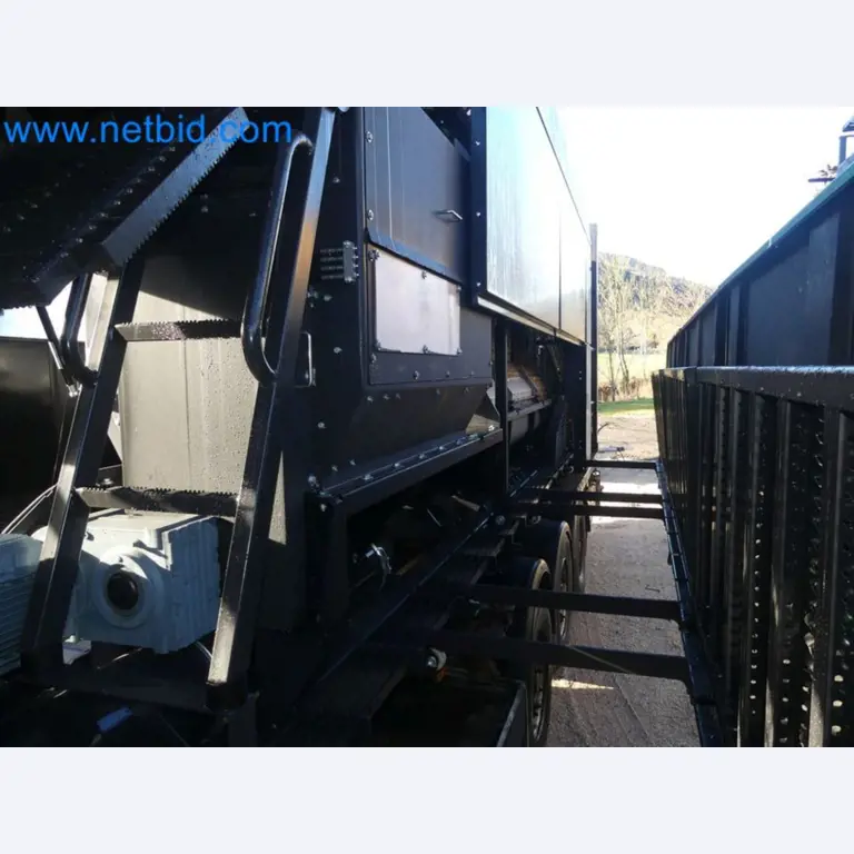 Kompaktní teleskopický překopávač MERLO TF35.7-115 a kompostovací/separační systém Compostdetective CD 3012-36