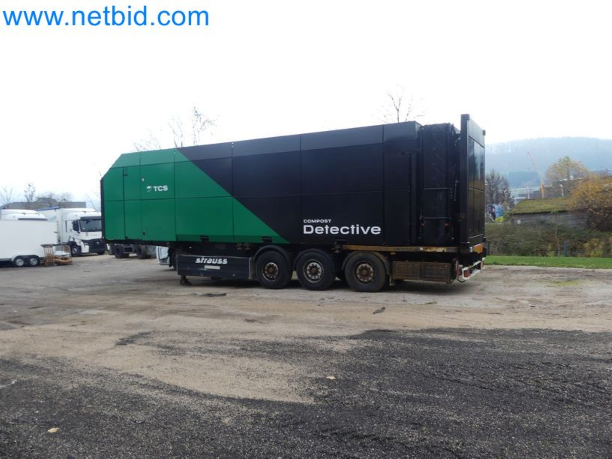 Kompakter Teleskoplader MERLO TF35.7-115 und Kompostier-/Trennanlagensystem Compostdetective CD 3012-3