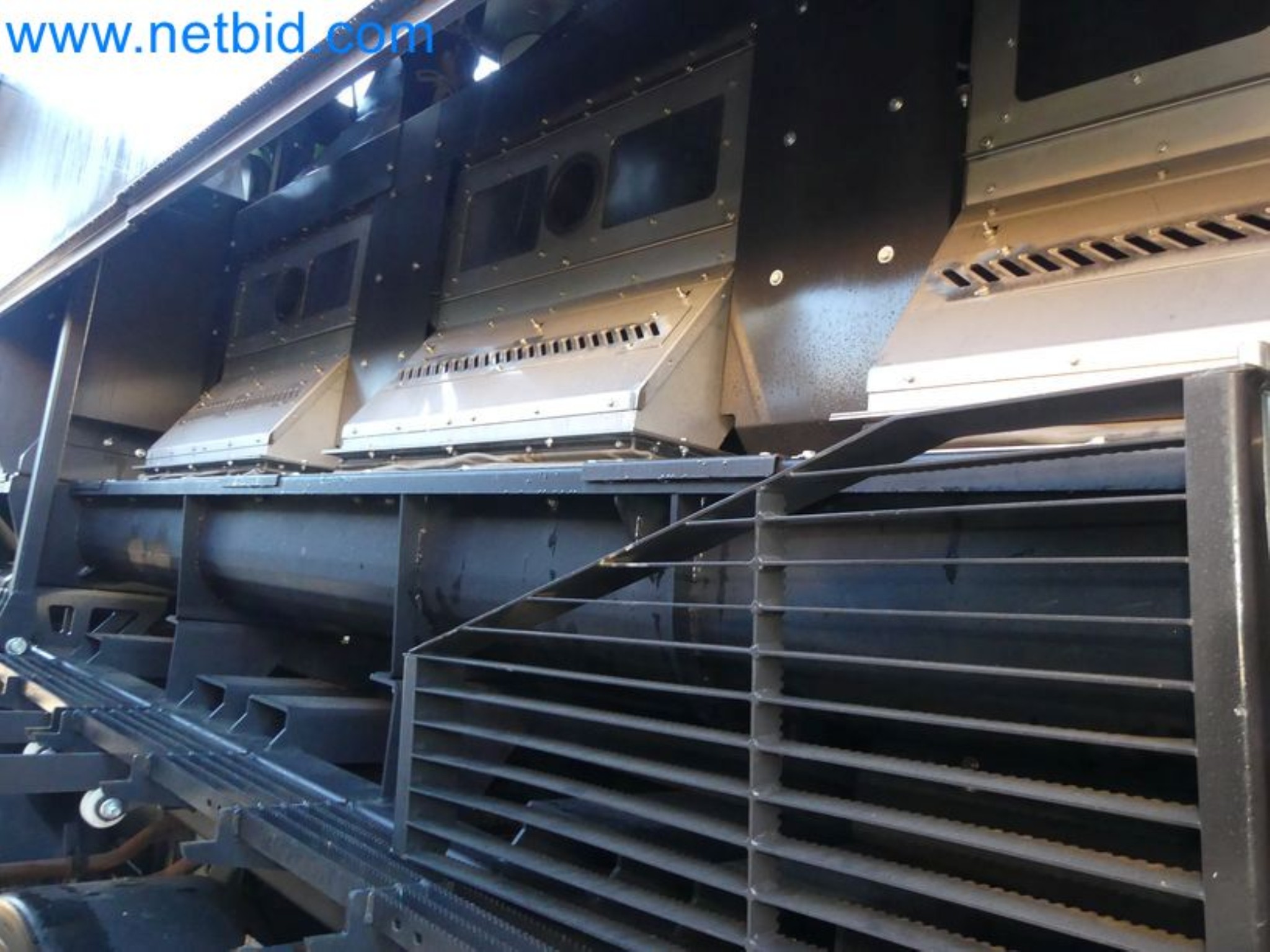 Kompakter Teleskoplader MERLO TF35.7-115 und Kompostier-/Trennanlagensystem Compostdetective CD 3012-40