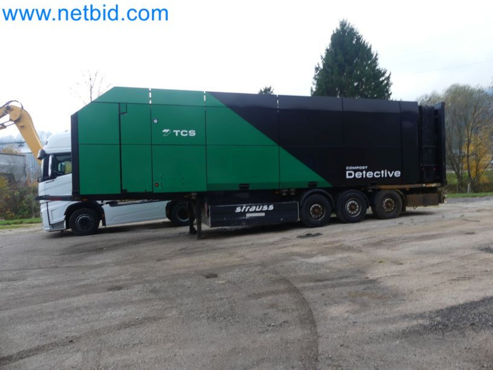 Kompakter Teleskoplader MERLO TF35.7-115 und Kompostier-/Trennanlagensystem Compostdetective CD 3012-45