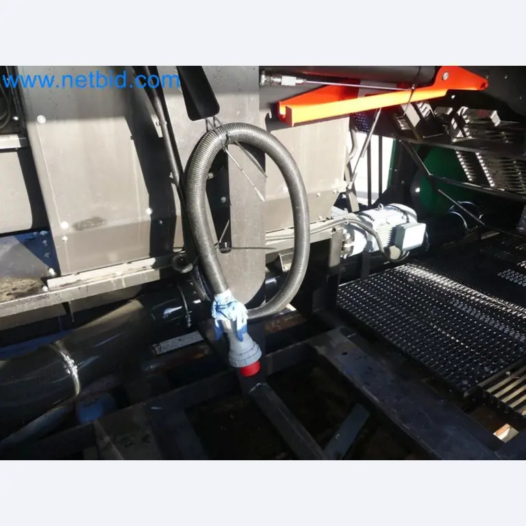 Kompaktní teleskopický překopávač MERLO TF35.7-115 a kompostovací/separační systém Compostdetective CD 3012-63