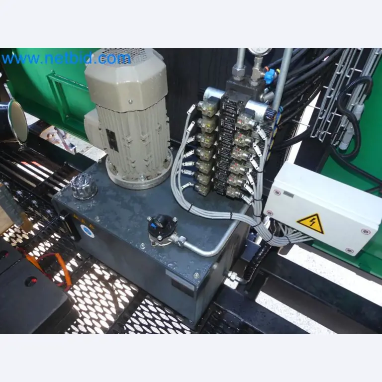 Kompaktní teleskopický překopávač MERLO TF35.7-115 a kompostovací/separační systém Compostdetective CD 3012-66