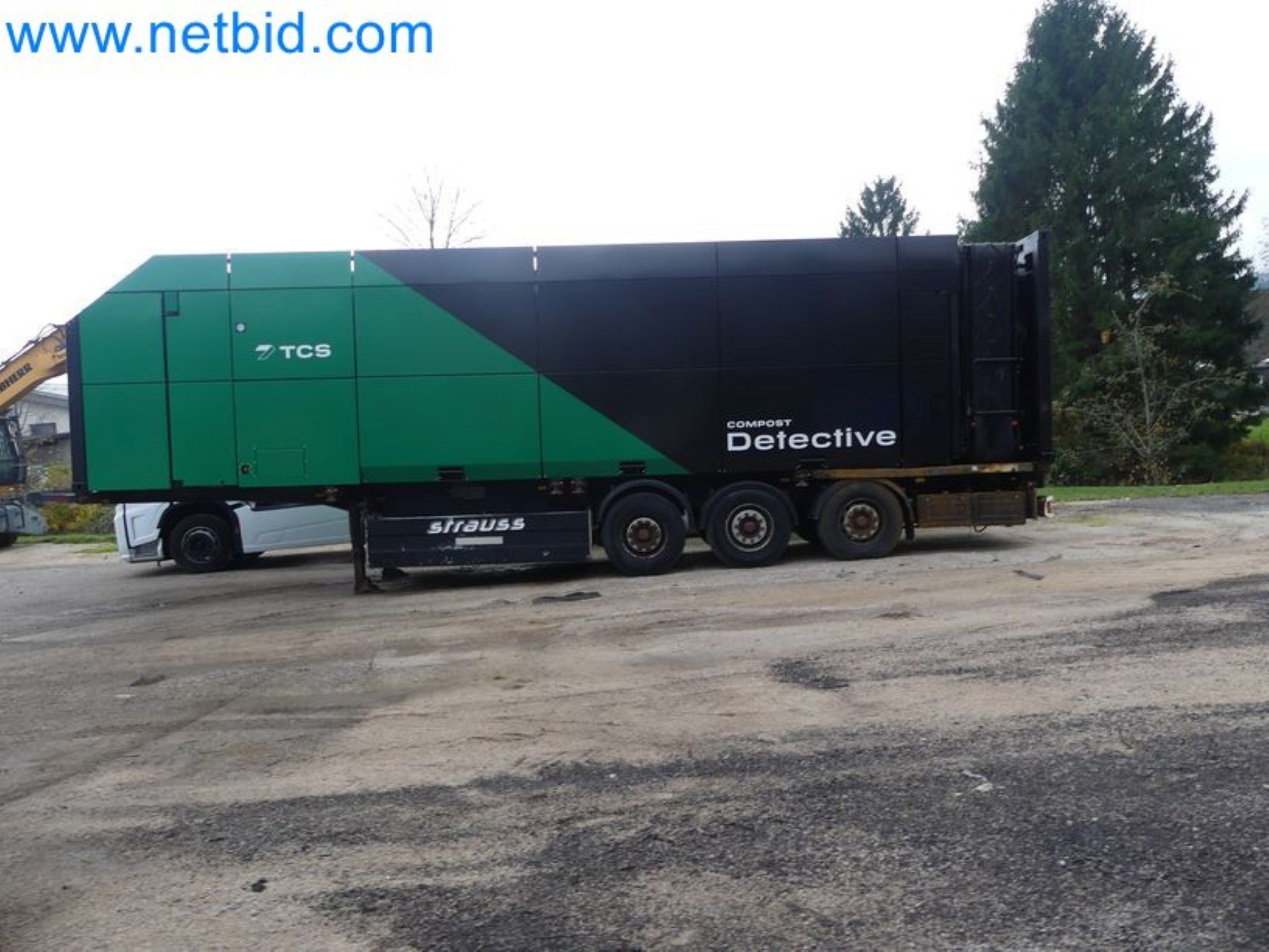 Kompakter Teleskoplader MERLO TF35.7-115 und Kompostier-/Trennanlagensystem Compostdetective CD 3012-67