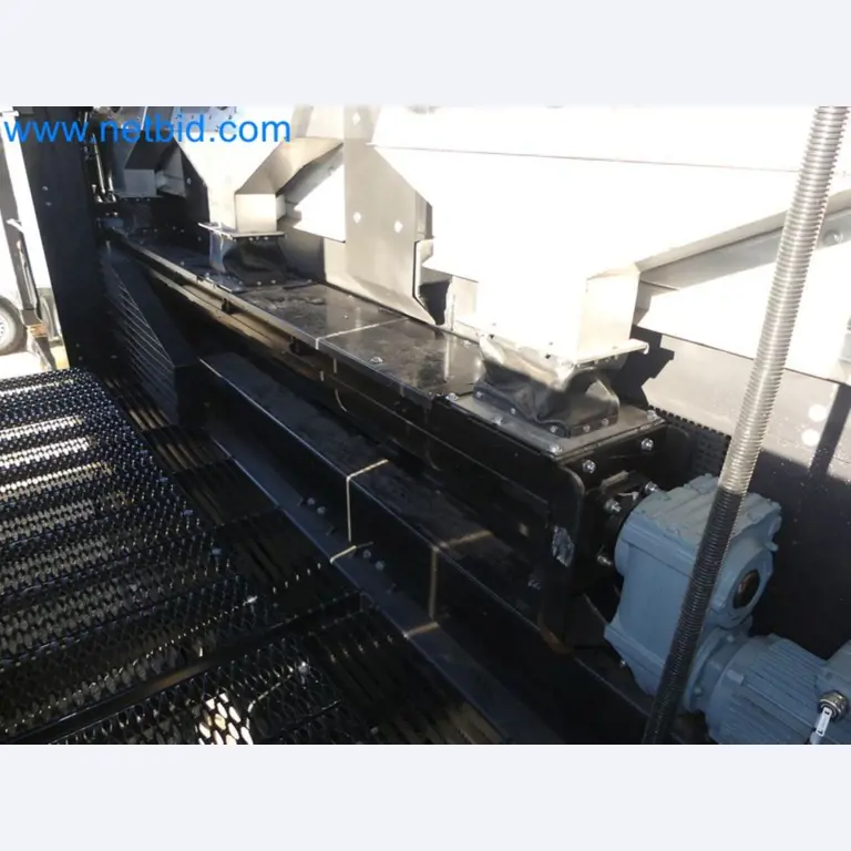 Kompaktní teleskopický překopávač MERLO TF35.7-115 a kompostovací/separační systém Compostdetective CD 3012-81