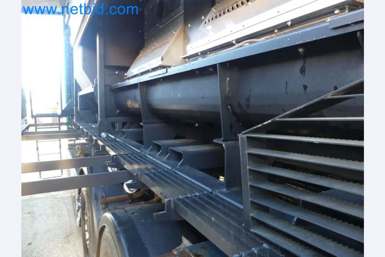 Kompaktní teleskopický překopávač MERLO TF35.7-115 a kompostovací/separační systém Compostdetective CD 3012-84