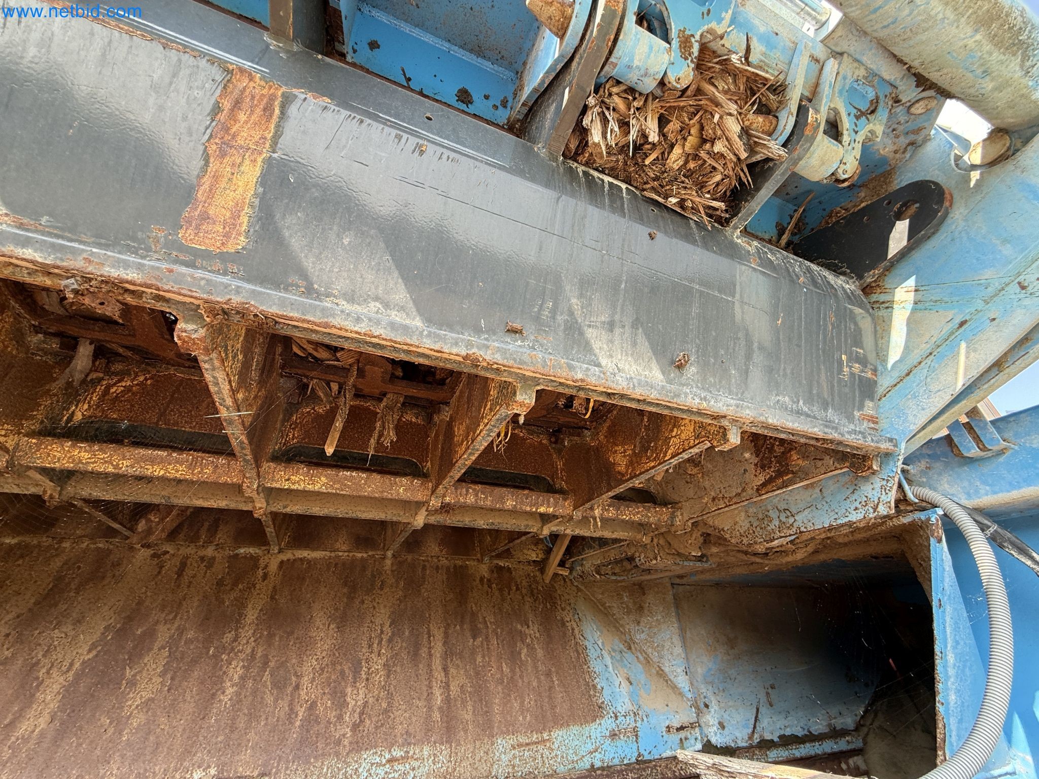 Wood and green waste shredder KOMPTECH Crambo 6200 E direct-10