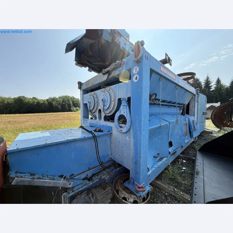 Wood and green waste shredder KOMPTECH Crambo 6200 E direct-12