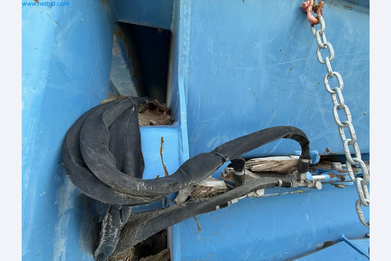 Wood and green waste shredder KOMPTECH Crambo 6200 E direct-15