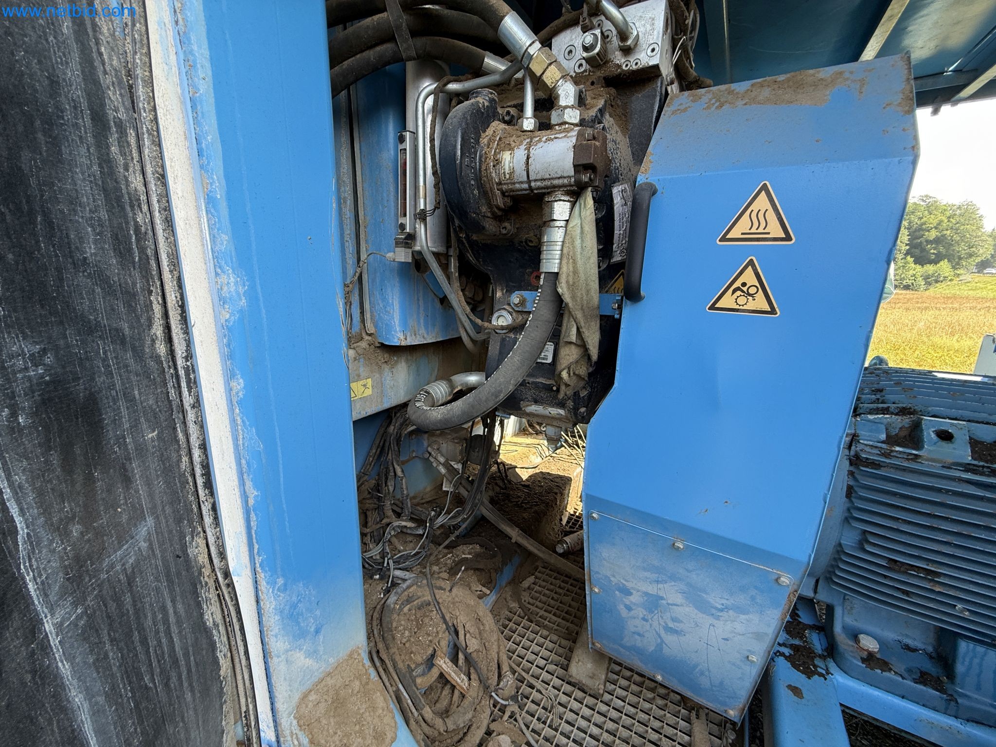 Wood and green waste shredder KOMPTECH Crambo 6200 E direct-24