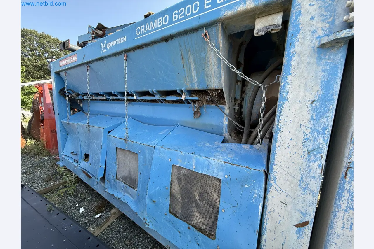Wood and green waste shredder KOMPTECH Crambo 6200 E direct-36